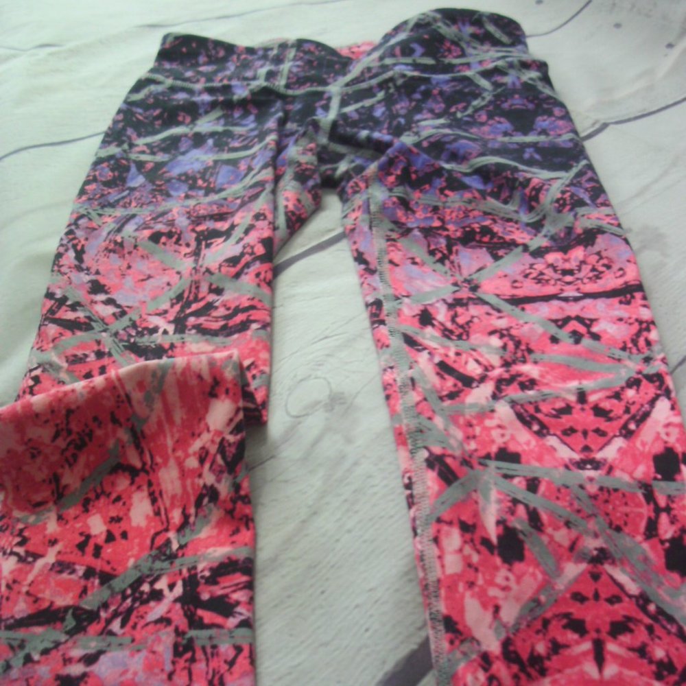 NWOT Danskin Leggings Size XS